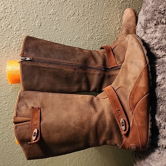 Merrell Cinnamon Boots - Picture 1 of 7